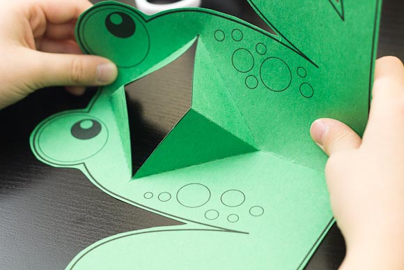 Easy PopUp Frog Art For Kids Hub